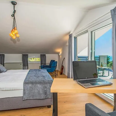 Suvramena Villa Labin